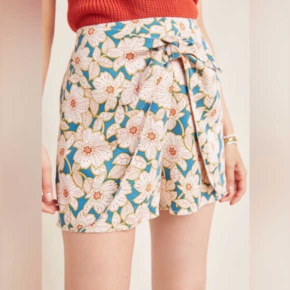 Anthropologie skort floral size small front tie high waisted - Picture 2 of 5